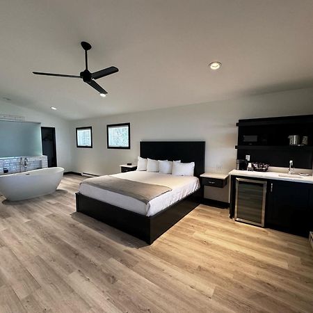 Gordon Lodge Baileys Harbor Bagian luar foto