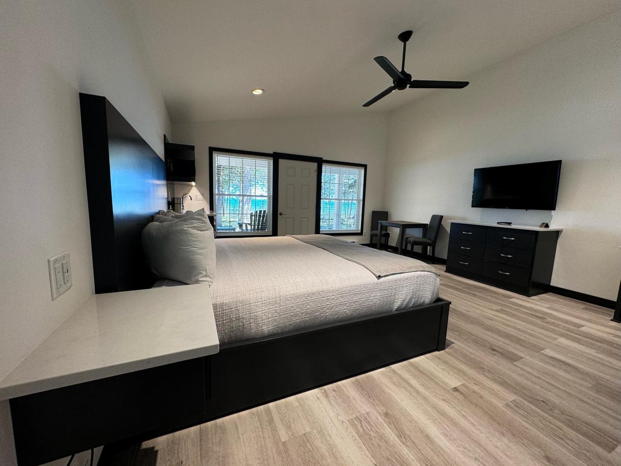 Gordon Lodge Baileys Harbor Bagian luar foto